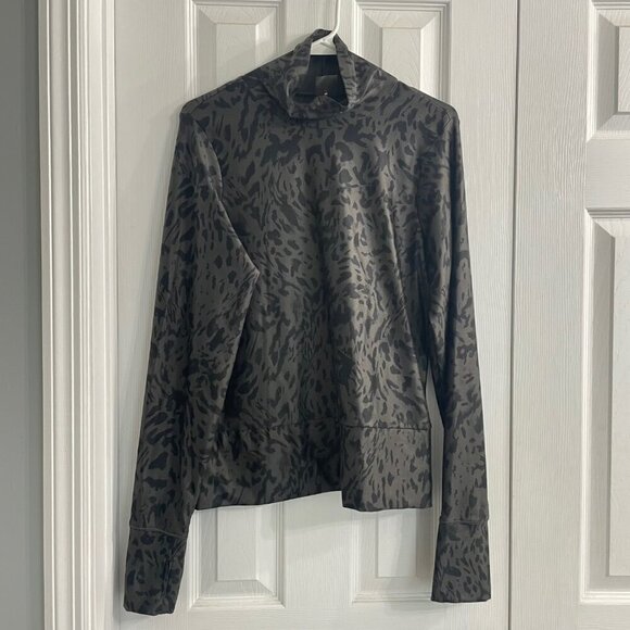 Calia by Carrie Underwood | Black & Gray Leopard Print High Neck Pullover | SZ L - Picture 1 of 7